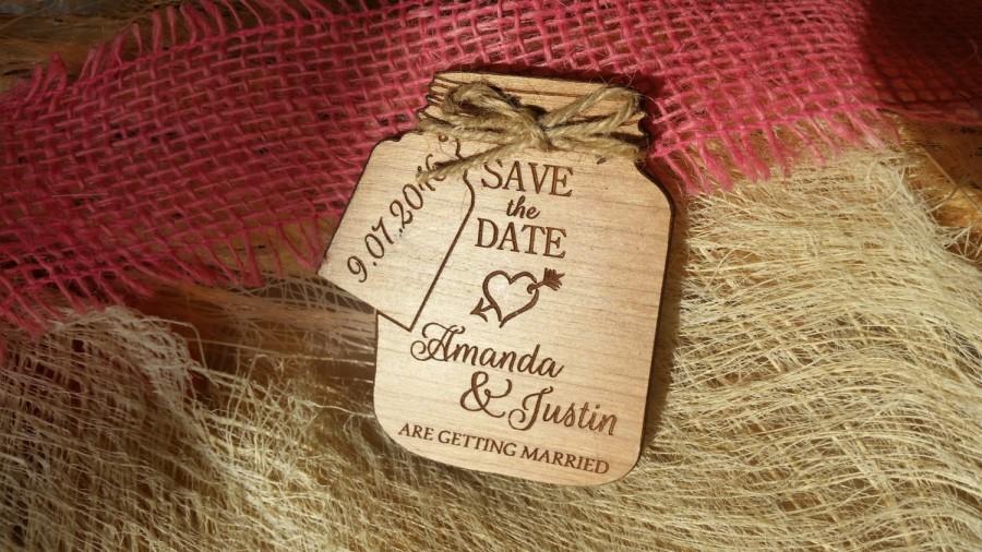 زفاف - Mason Jar Save the Date magnets, Mason Jar Magnet, Custom Save The Date Wedding Magnet, Wooden save the date Magnet Mason Jar, rustic magnet