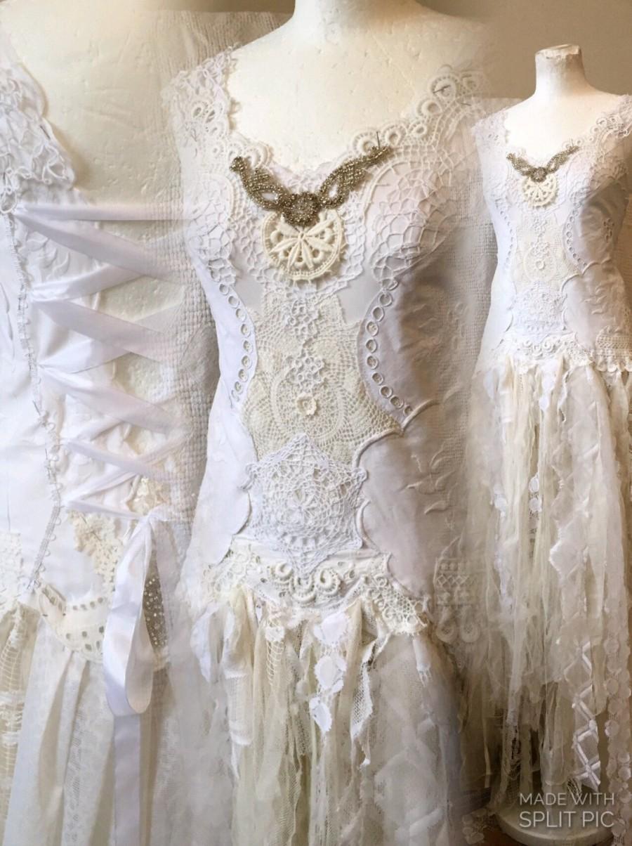 Mariage - Handmade wedding dress,unique boho wedding dress,lace wedding dress,fairy wedding dress, corset wedding dress, romantic dress,beach wedding
