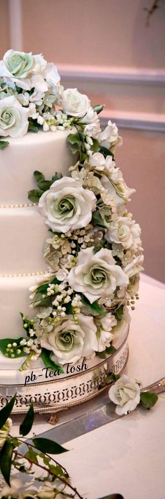 Wedding - Beautiful Floral Wedding Cake