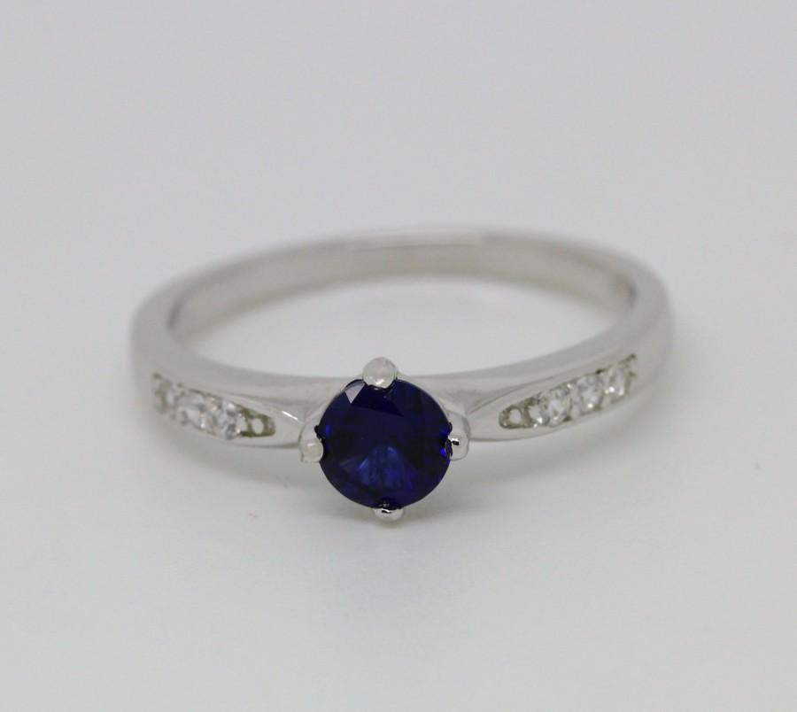 Wedding - ON SALE! Genuine Blue sapphire solitaire ring - available in white gold o sterling silver - engagement ring - wedding ring