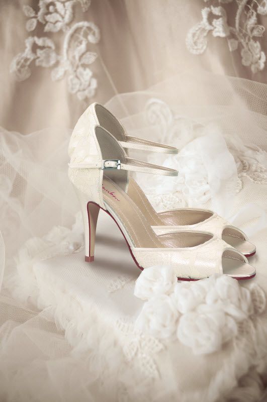 Hochzeit - ༻༺ Bridal Boutique ༻༺