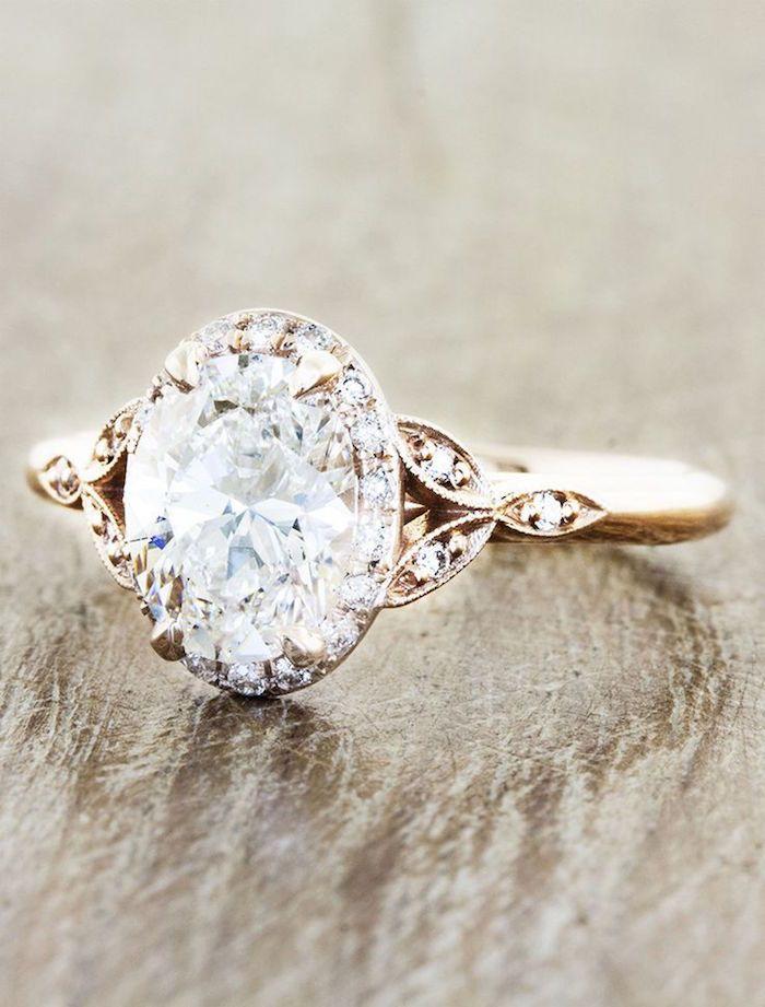 Hochzeit - Engagement Rings With Glamorous Charm