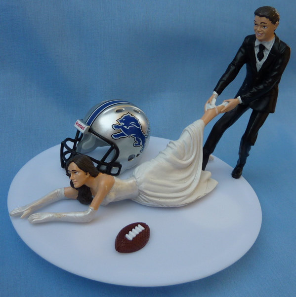 Hochzeit - Wedding Cake Topper Detroit Lions G Football Themed w/ Bridal Garter Sports Fan Bride and Groom Fun Humor Helmet Ball Base Funny Groom's Top