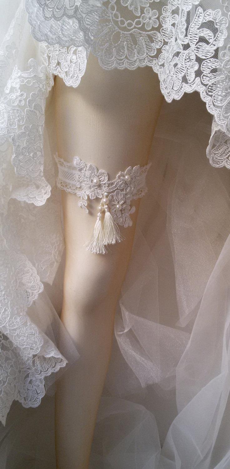 Свадьба - Wedding garter, Wedding Leg Belt, Rustic Wedding Garter,  Bridal Garter , Of white Lace, Lace Garters,  ,Wedding  Garters,