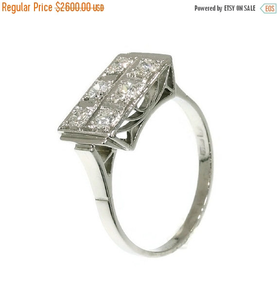Mariage - SALE 1930s Diamond platinum engagement ring