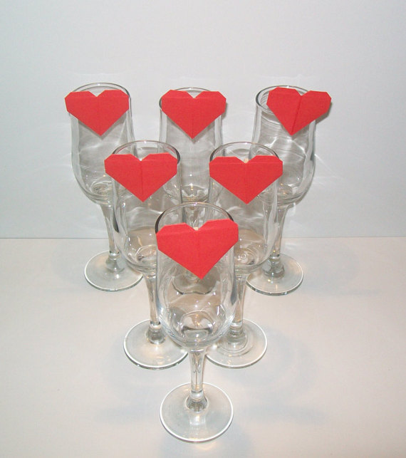 Mariage - 100 origami wedding favor, heart favor, origami heart, heart wedding favor with woodclips