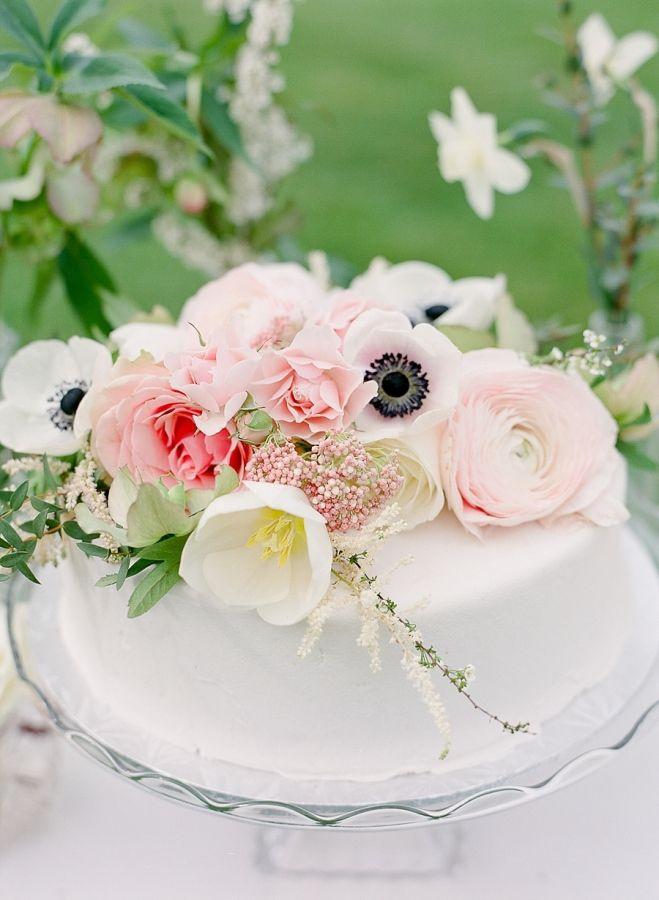 Mariage - Spring Into Wedding Season With This Inspiration