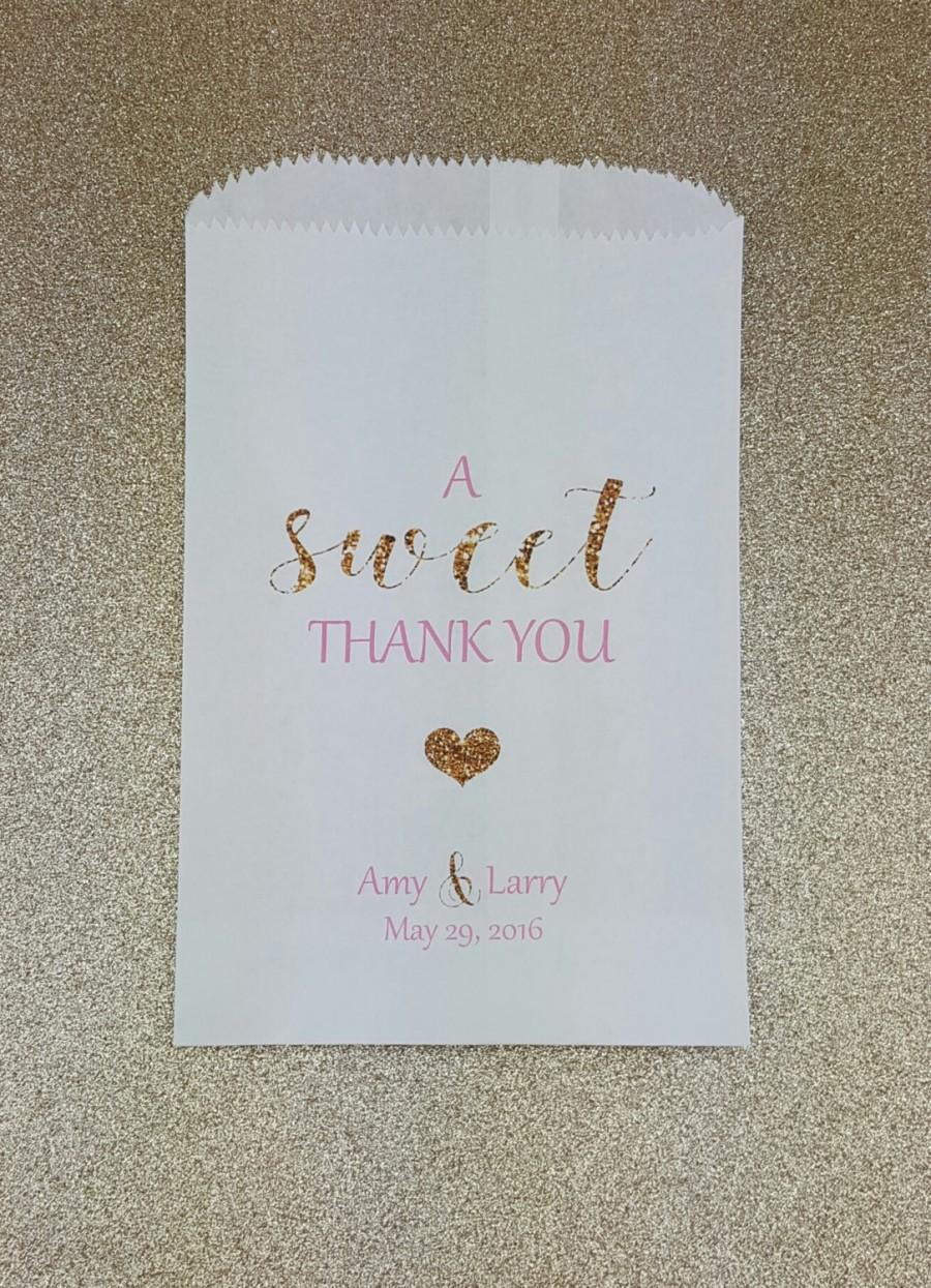 Свадьба - A Sweet Thank You, Wedding Candy Bag, Wedding Candy Buffet, Candy Favor Bags, Treat Bags, Quinceañera, Kraft Bag, Personalized bags, Glitter