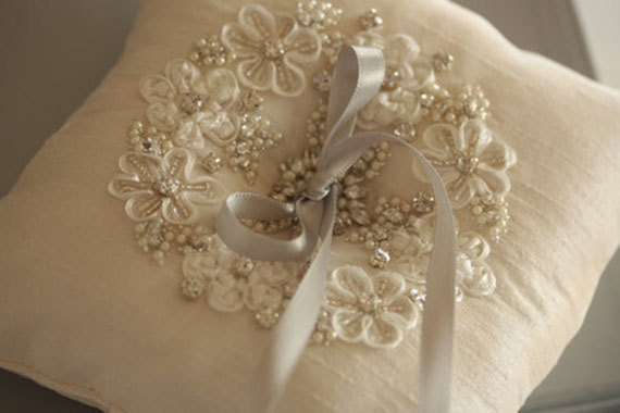 Hochzeit - Ring Bearer Pillow - Ash Ivory (Made to Order)
