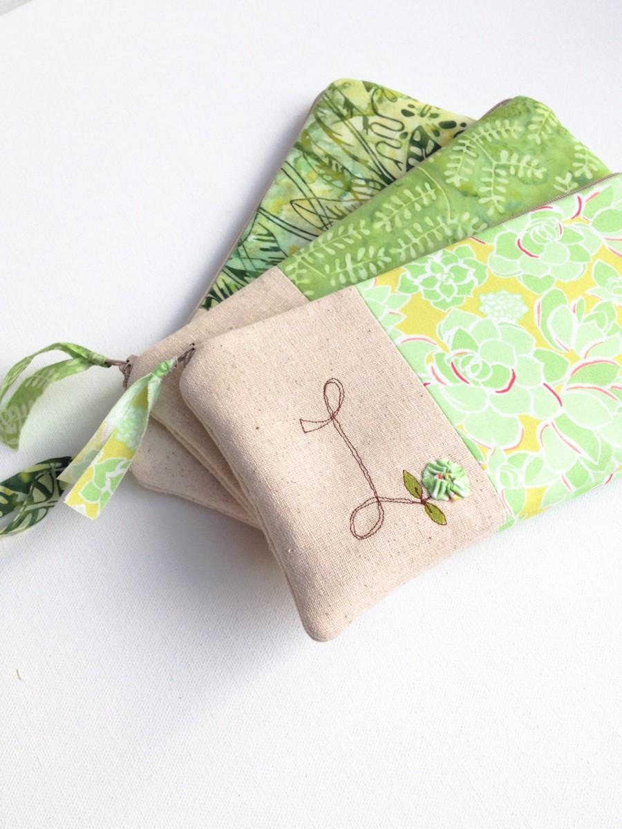 Mariage - Green Wedding Clutch, Personalized Floral Clutch Purse, Green Bridesmaid Bags for Wedding, Succulent, Fern, Tropical MADE TO ORDER