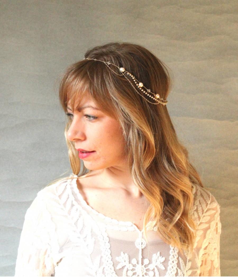 Hochzeit - Gold Rhinestone and Pearl Bridal Hair Chain. Boho Wedding Hair Chain. Veil Alternative. Gold Bridal Hair Chain Halo.