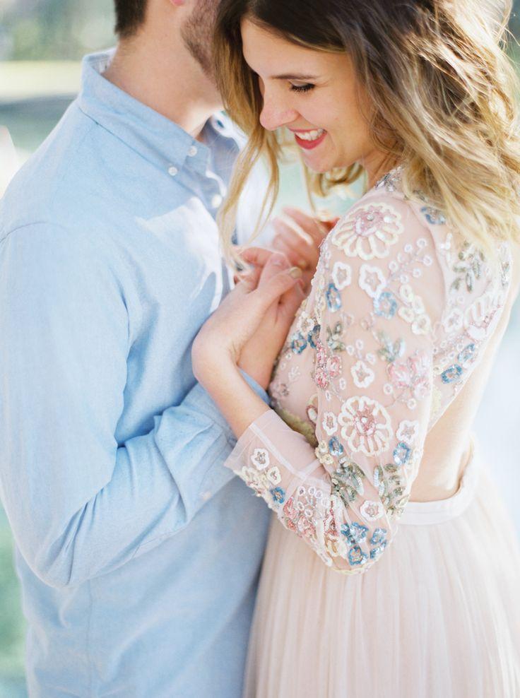 Свадьба - This Engagement Session Dress Needs To Be In Your Closet ASAP