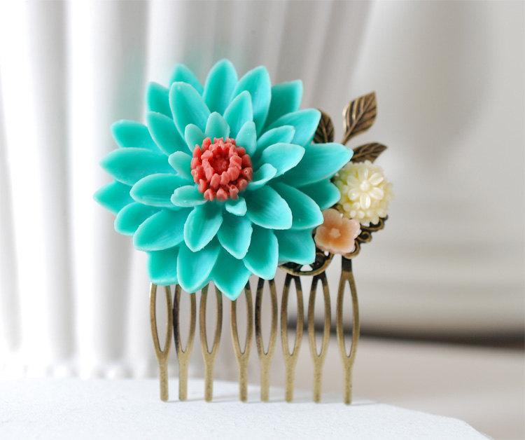 Wedding - Large Teal Green Turquoise Chrysanthemum Flower Hair Comb. Wedding Bridal Hair Comb. Bridesmaid Gift. Woodland Country