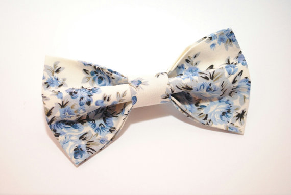 Mariage - Bow ties for men Floral bow tie Wedding bowties Baby first christmas Mens gjft Coworker gift Kids winter Toddler gift Blue flower ties