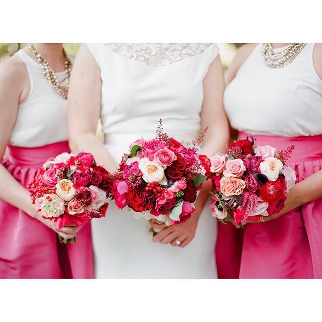 زفاف - Sarah Trotter On Instagram: “Happy !! This Bouquet Makes Me Happy With The Beautiful Vibrant Colors!! Photo By @lauraivanova Floral By…”