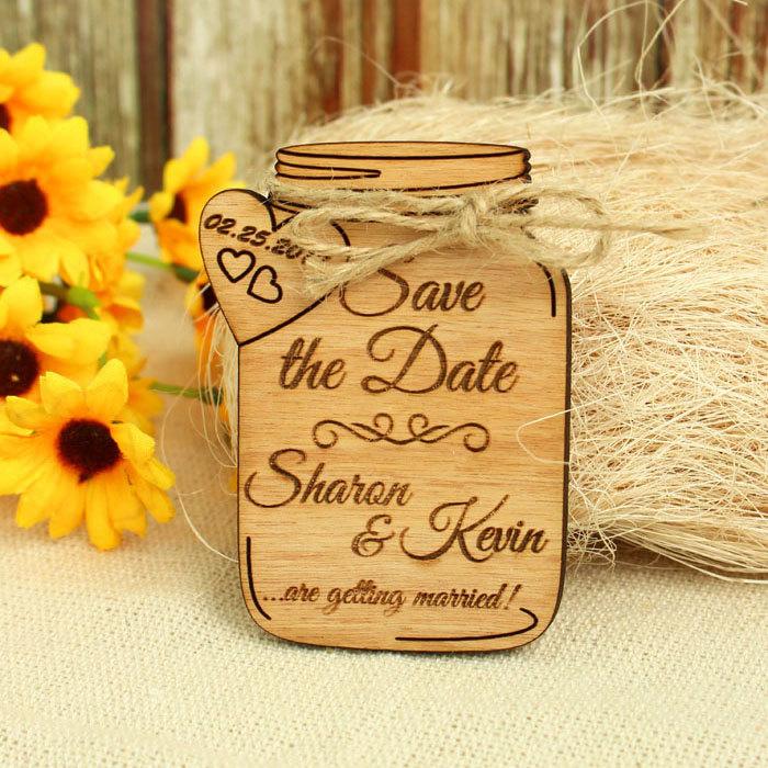 Свадьба - Mason Jar, save the date, save the date magnet, wedding save the date, wood save the date, wood wedding save the date, rustic save the date