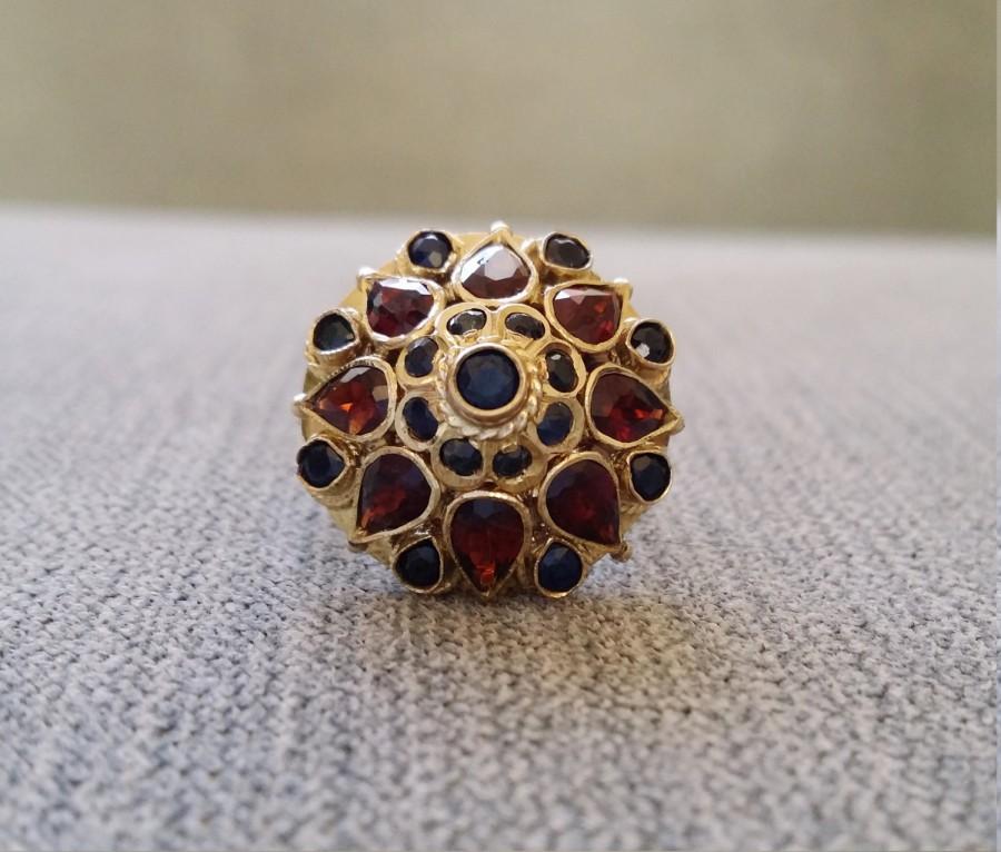 Hochzeit - Antique Garnet and Sapphire Engagement Ring Vintage Cocktail Cluster Indian Mid Century Gypsy Festival Bohemian Yellow 10K Gold Size 5.5