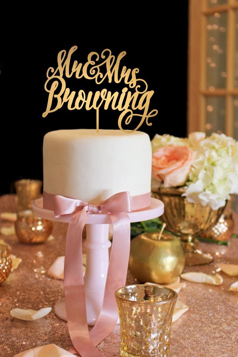 Wedding - Wedding Cake Topper with Last Name - Mr & Mrs Cake Topper