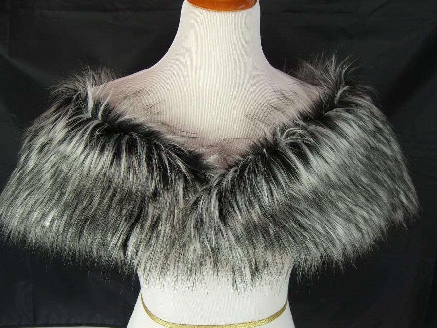 Wedding - Faux Fur Shrug, Black/Gray Siberian Husky Faux Fur Shawl, Fur Stole, Wedding Shoulder Wrap