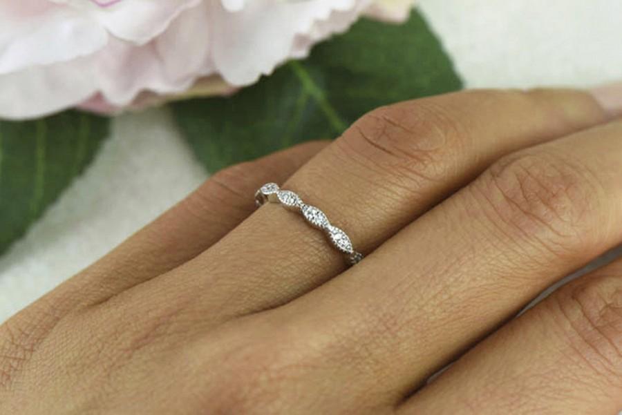 زفاف - Art Deco Wedding Band, 1.5mm Engagement Ring, Thin Half Eternity Ring, Man Made Diamond Simulant, Sterling Silver, Vintage Style Bridal Ring
