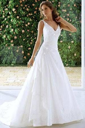 Hochzeit - Causal A-line Wedding Dresses With Plunging Neckline