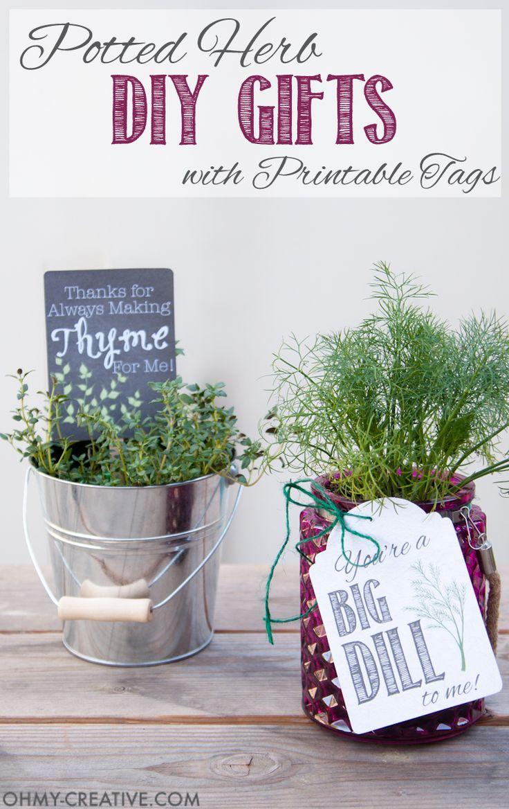 Hochzeit - Potted Herb DIY Gifts With Printable Tags