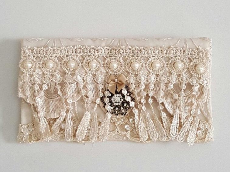 Wedding - Shabby Chic Clutch, Champagne Lace Bridesmaid Clutch, Maid Of Honor Gift, Fold Over Clutch, Wedding Clutch Bag, Evening Clutch Purse