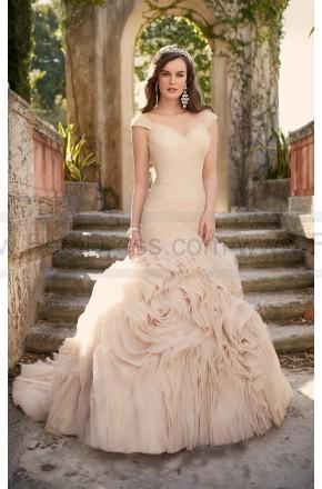 Mariage - Essense of Australia Portrait Neckline Wedding Dress Style D1932