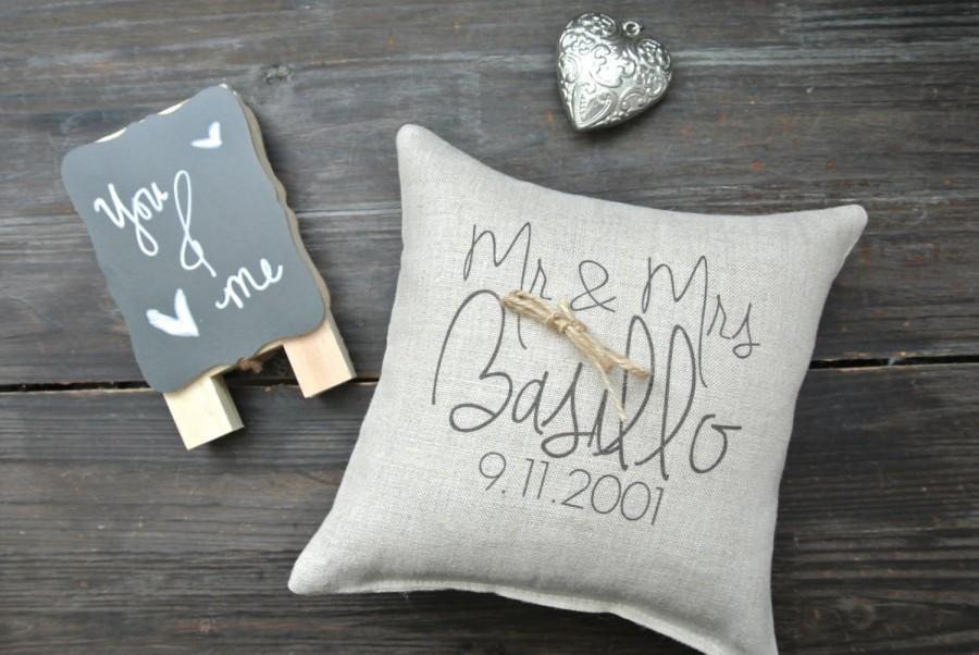 Wedding - Mr & Mrs Ring Pillow, Personalized Ring Bearer Pillow, Ring Bearer Pillow, Personalized Ring Holder, Rustic Wedding, Ring Pillow, Mr and Mrs