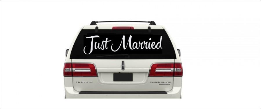 Свадьба - Just Married Car Decal  #6 Vinyl Car Window Decal- Just Married Sign- Just Married Car- Wedding Decor- Wedding Decoration