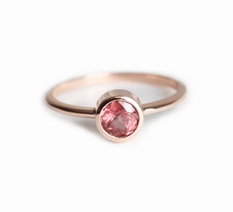 Mariage - Malaya Garnet Ring, Solitaire Garnet Ring, Birthstone Ring, Peach Ring, Peach Engagement Ring, Pink Engagement Ring, Round Solitaire Ring