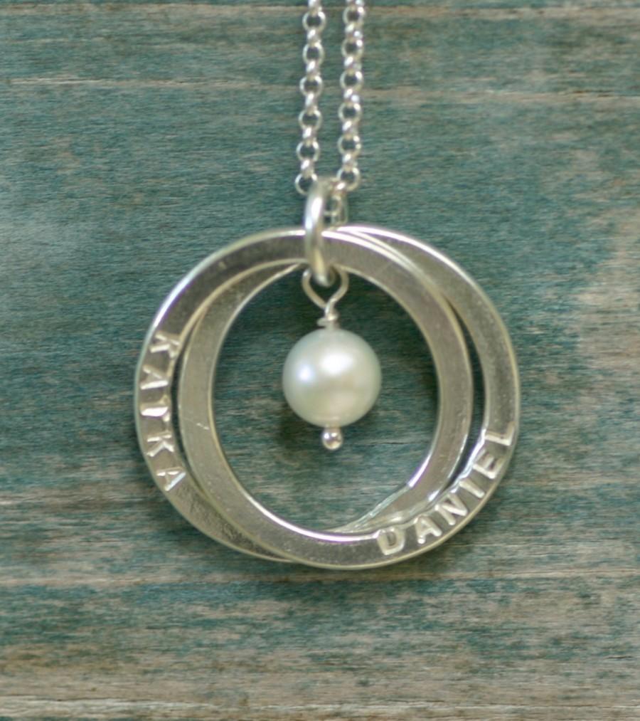 زفاف - Wedding gift for bride to be gift engagement gift for fiancee, name necklace with birthstone, jewelry with meaning - Lilia