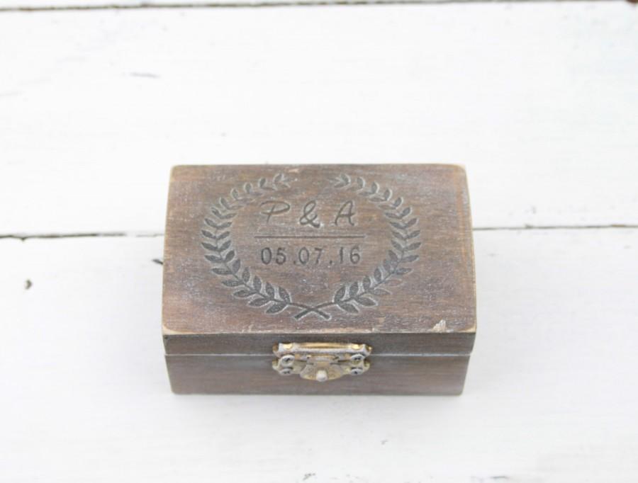 Hochzeit - Ring Bearer Box, Wedding Ring Box, Personalised Wedding Ring Box, Ring Bearer Pillow, Rustic Wedding Ring Holder, Pillow Bearer Box