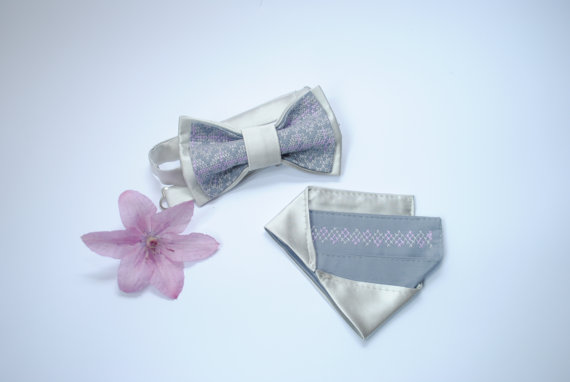 Wedding - Bow tie and matching pocket square Grey satin Pre folded pocket square Pretied bow tie Men's bowtie Wedding accessories for groom Groomsmen