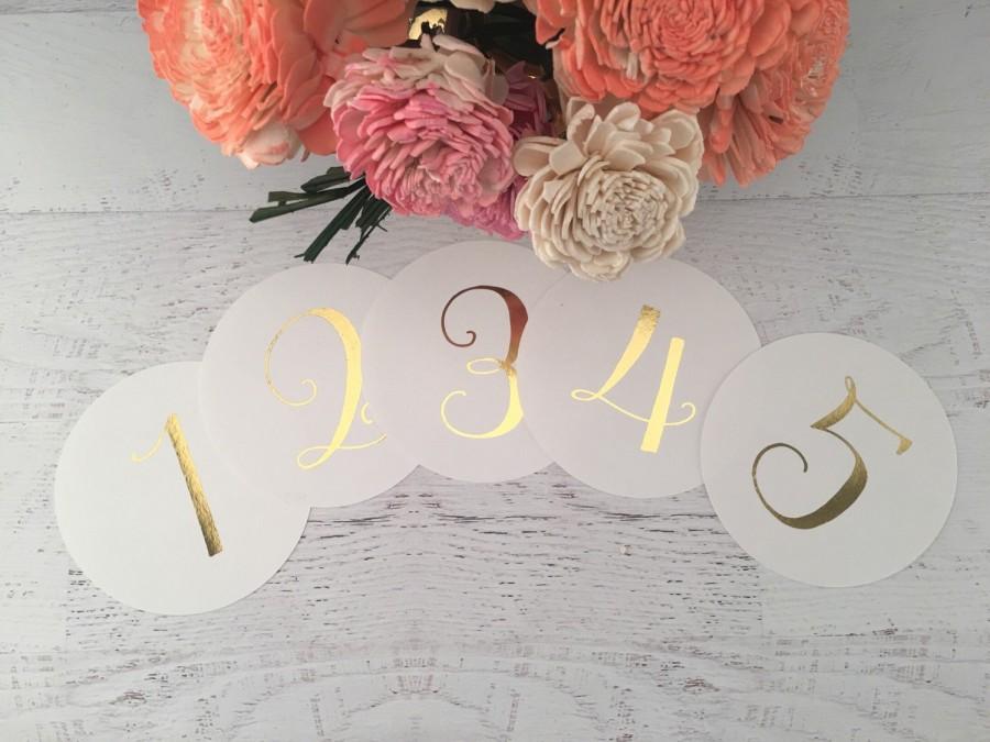Mariage - Round Table Numbers - Table Markers - Wedding Table Decor - Gold Table Decor - White Table Markers - Gold Foil Table Markers - Gold Wedding