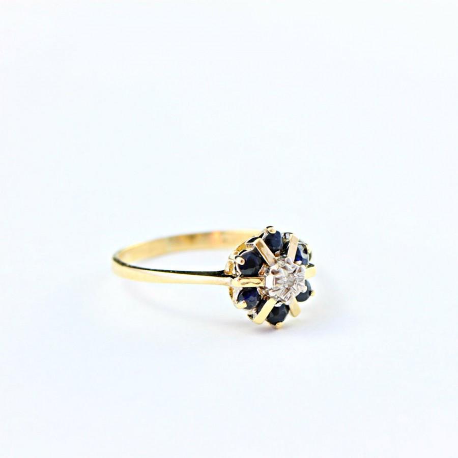 Wedding - sapphire and diamond floral engagement ring in 9 carat gold vintage 70's ring for her