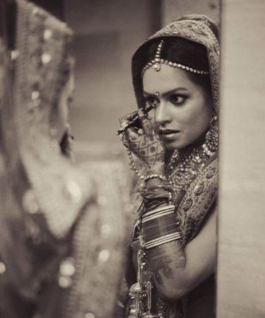 Hochzeit - Beautiful Shots Of Indian Brides Getting Ready For Their Wedding