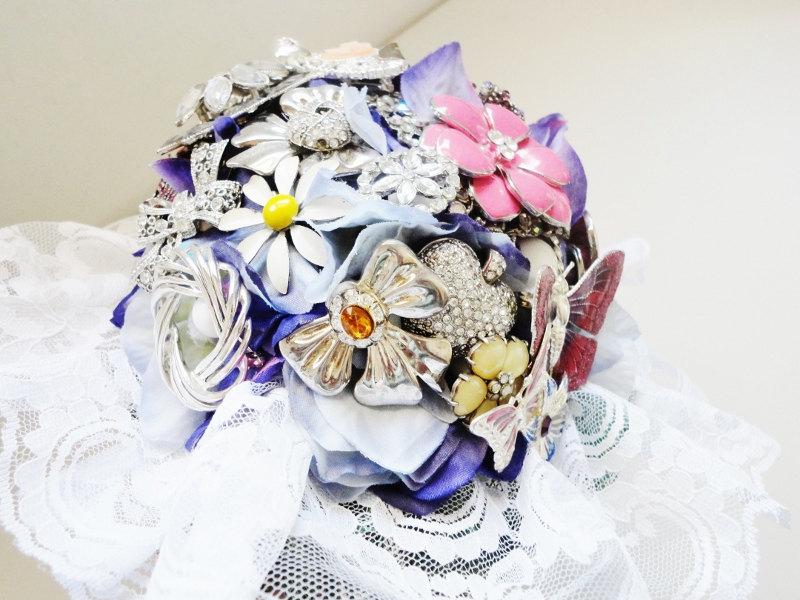 زفاف - bridal brooch bouquet wedding bouquet with vintage brooches READY TO SHIP