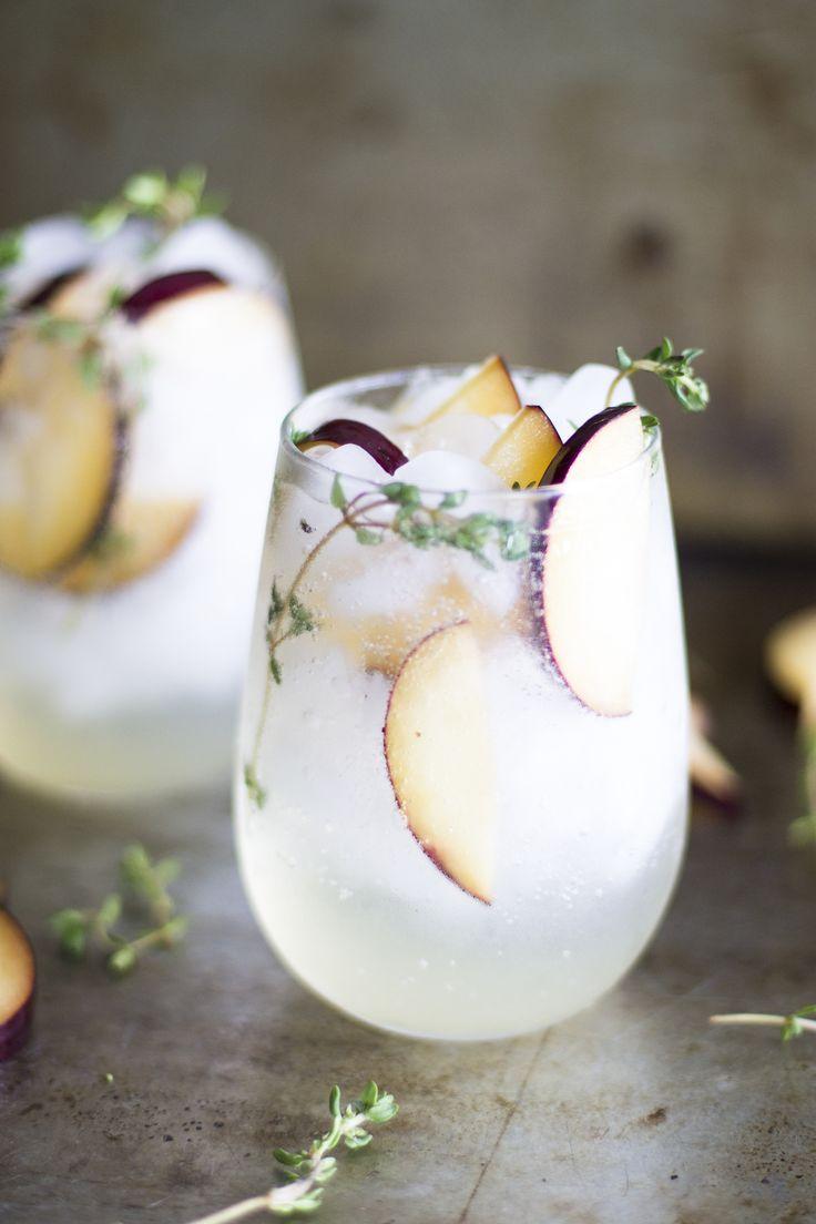 Mariage - Beautiful Plum And Thyme Prosecco Smash