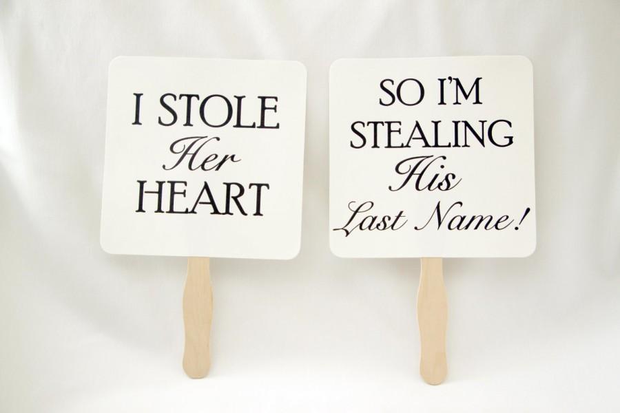 Mariage - Set of Save the Date Engagement Picture Signs - I Stole Her Heart So I'm Stealing His Last Name Engagement Photo Props Bridal Photo Booth