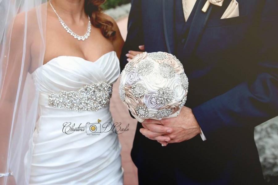 Mariage - Champagne Brooch Bouquet, Champagne, Silver, & Ivory Brooch Bouquet, Custom Brooch Bouquet, Modern Rustic Bouquet, Burlap Brooch Bouquet