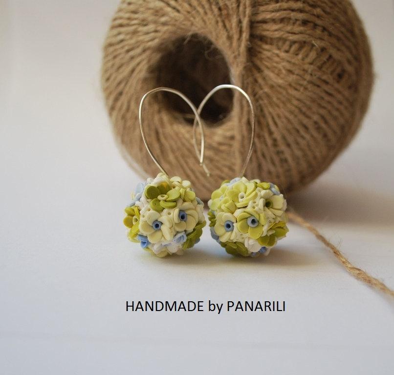 Свадьба - Floral bouquet earrings Forget Me Nots earrings white and wasabi bonbons Green earrings gift for her dangle summer earrings floral jewelry