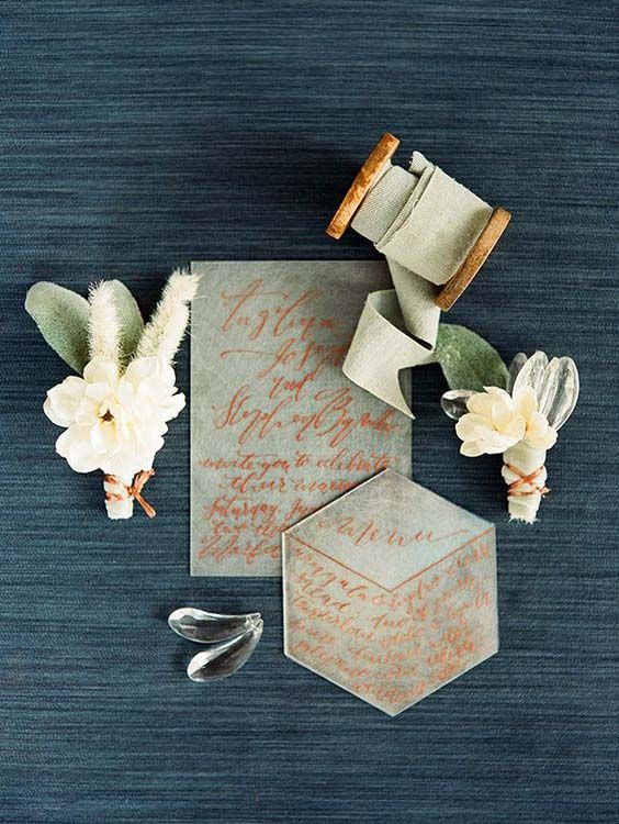 Mariage - Inspired By The Sea! Driftwood & Sea Glass… Wedding Inspiration