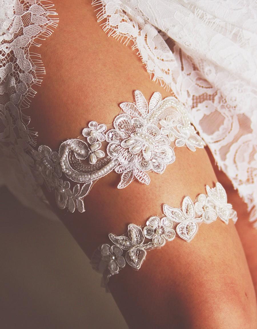 Wedding - Bridal Garter Wedding Garter Set - Keepsake Garter Toss Garter Included - Ivory Garter Beaded Flower Lace Garter Garters - Vintage Inspired
