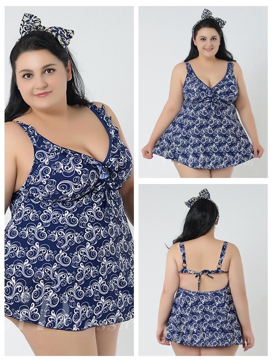 Mariage - White Conservatism Floral Printed Halter Two-Piece Plus Size Swimsuit With A Little Skirt Lidyy1605241055