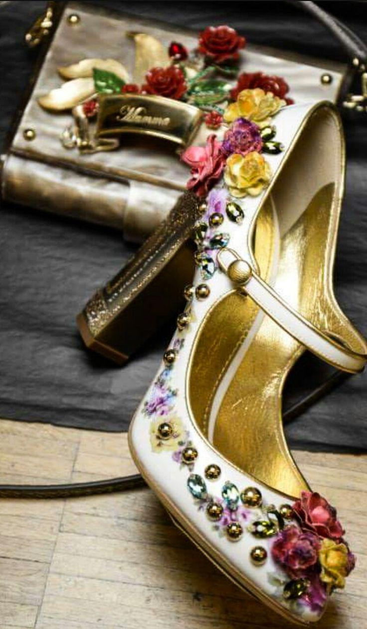 Wedding - MARIA BONITA — Dolce & Gabbana Winter 2015~16