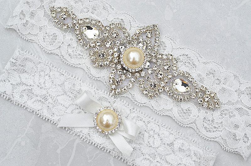 Mariage - SALE Crystal pearl Wedding Garter Set, Stretch Lace Garter, Rhinestone Crystal Bridal Garters