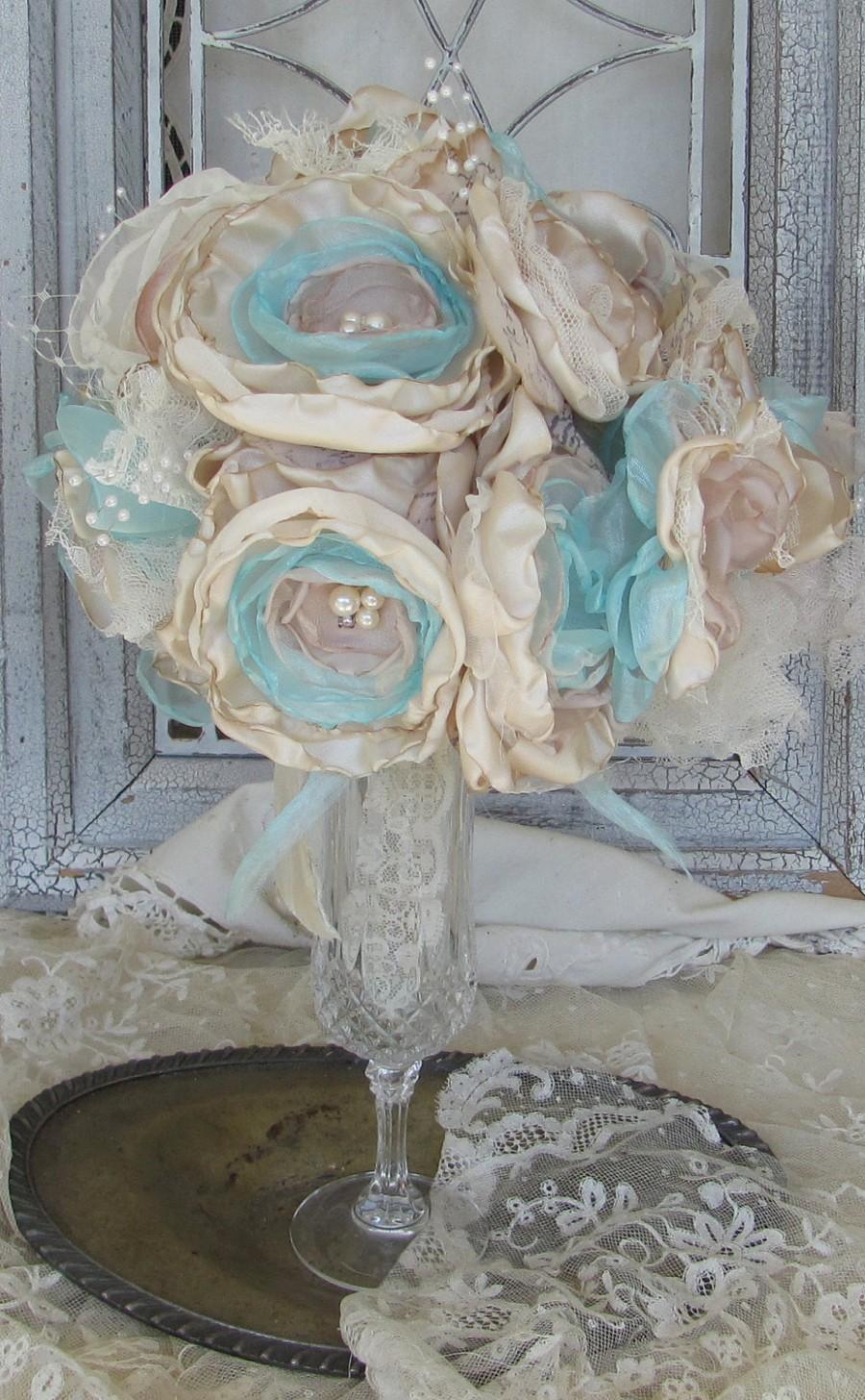 زفاف - Wedding Bouquet Pearls and  Rhinestones  by Burlap And Bling Design Studio