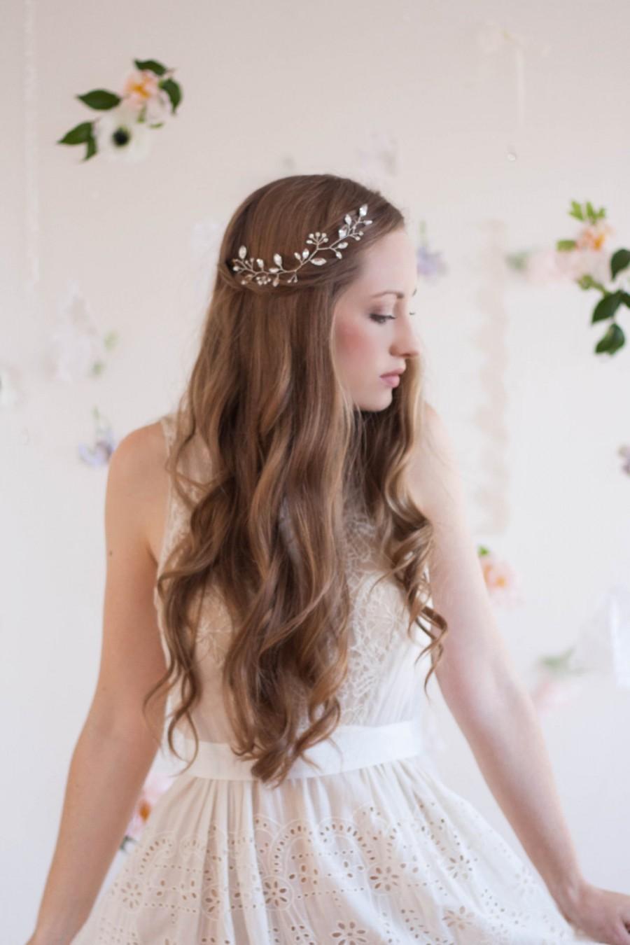 Hochzeit - Crystal Spray Hair Vine, leaf headpiece, bridal headpiece, leaf headpiece, crystal, flower and leaf hair vine, delicate hair vine #128