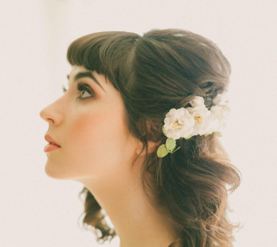 Mariage - Bridal flower comb, Floral hair vine, (PINK or WHITE) rose headpiece, Bridal hair clip, Blush wedding comb, Pink floral hair comb - AURORA